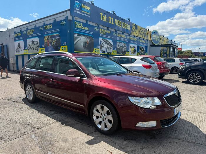 Skoda Superb 2012
