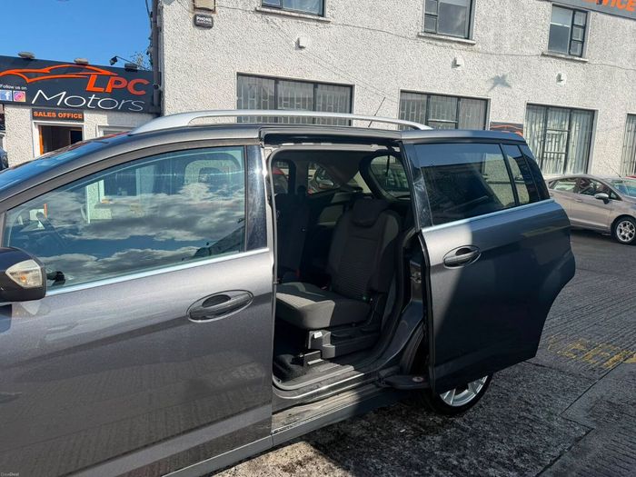 Ford Grand C-Max 2016