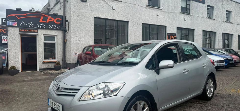 Toyota Auris 2012