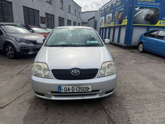Toyota Corolla 2004