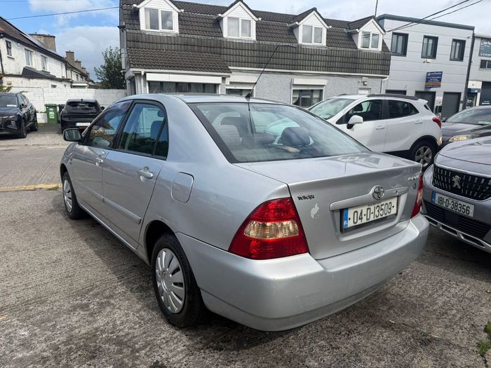 Toyota Corolla 2004