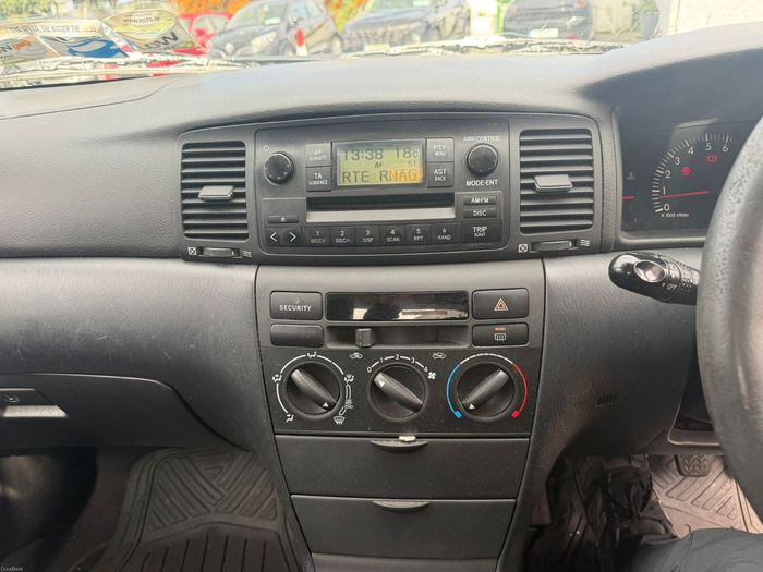 Toyota Corolla 2004