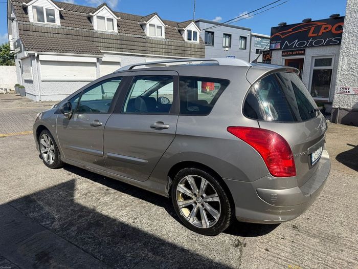 Peugeot 308 2012