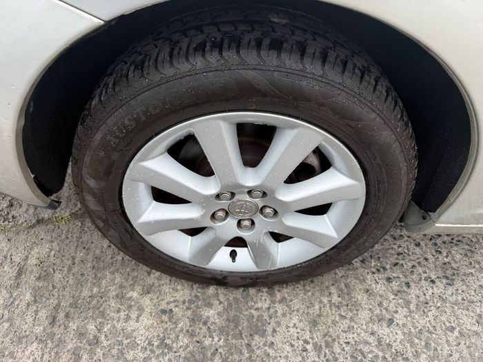Toyota Avensis 2005