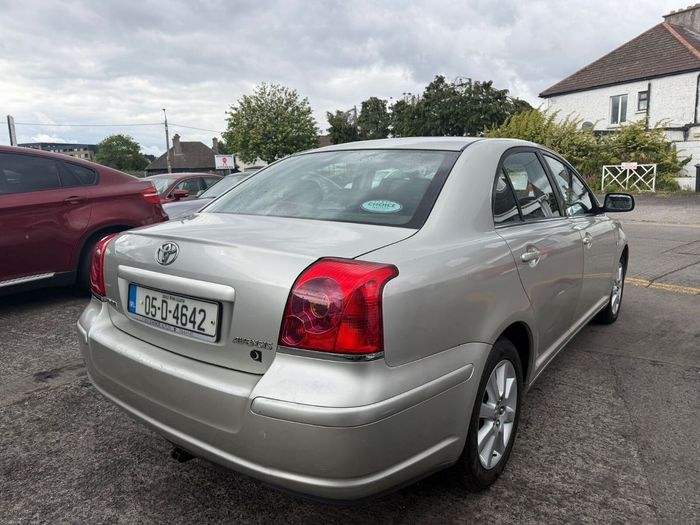 Toyota Avensis 2005