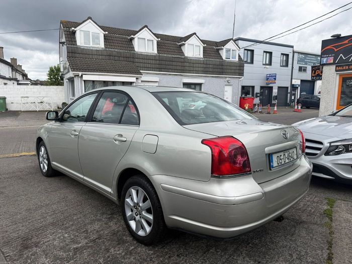 Toyota Avensis 2005
