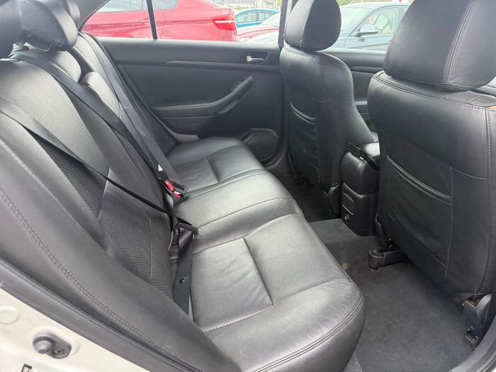 Toyota Avensis 2005