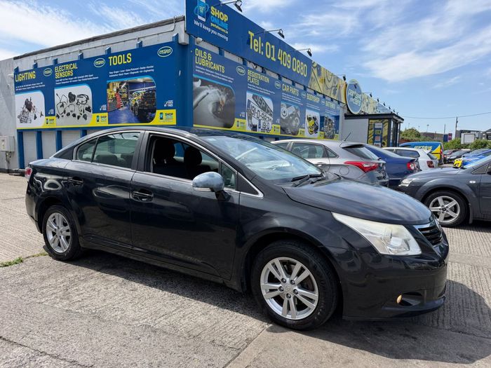 Toyota Avensis 2010