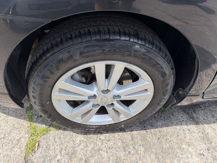 Toyota Avensis 2010