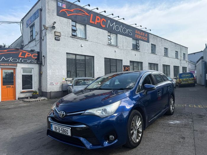 Toyota Avensis 2016