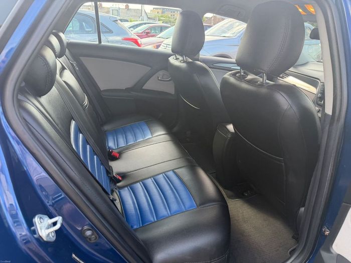 Toyota Avensis 2016
