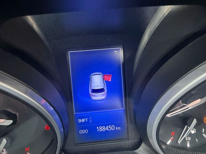 Toyota Avensis 2016