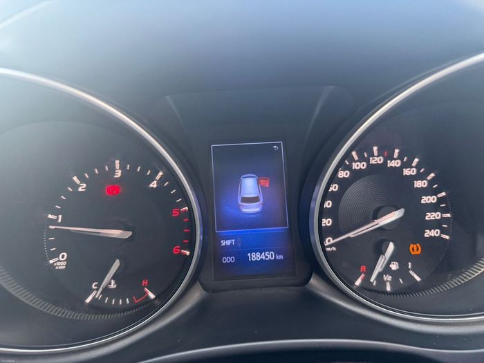 Toyota Avensis 2016