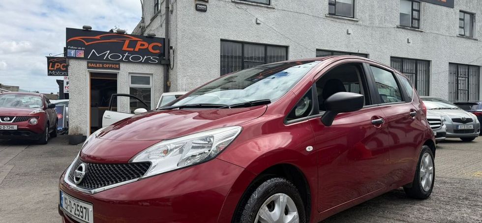Nissan NOTE 2015