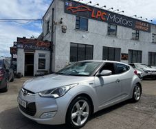Hyundai Veloster 2013