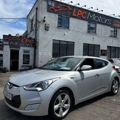 Hyundai Veloster 2013