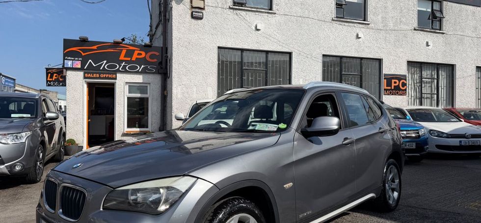 BMW X1 2011