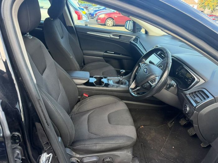 Ford Mondeo 2015
