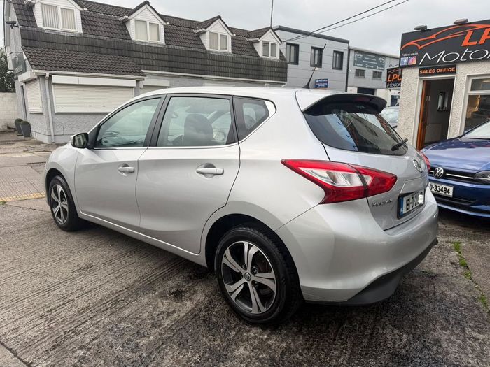 Nissan Pulsar 2018