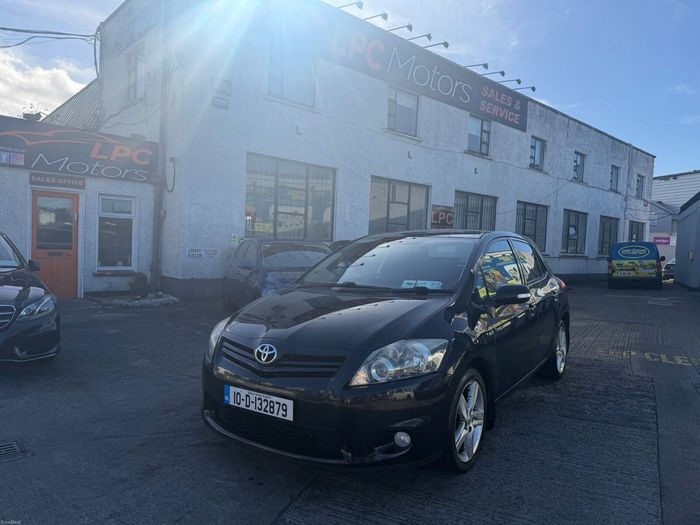 Toyota Auris 2010