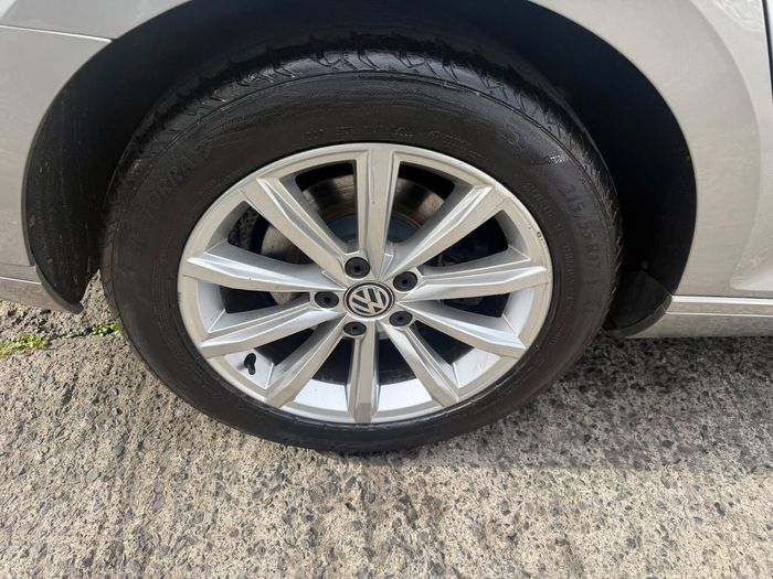 Volkswagen Passat 2015