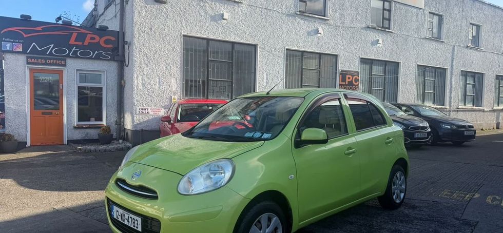 Nissan March 2012
