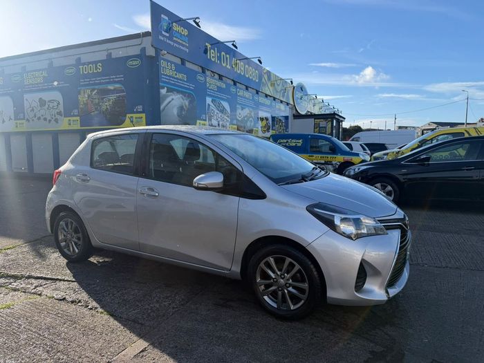 Toyota Yaris 2016