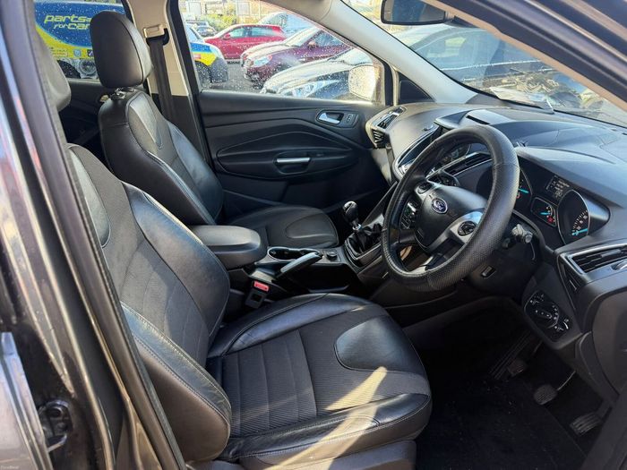 Ford Kuga 2016