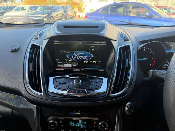 Ford Kuga 2016