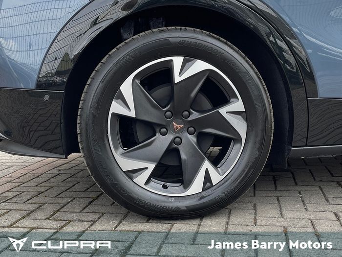 Cupra Tavascan 2026