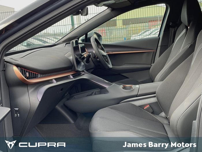 Cupra Tavascan 2026