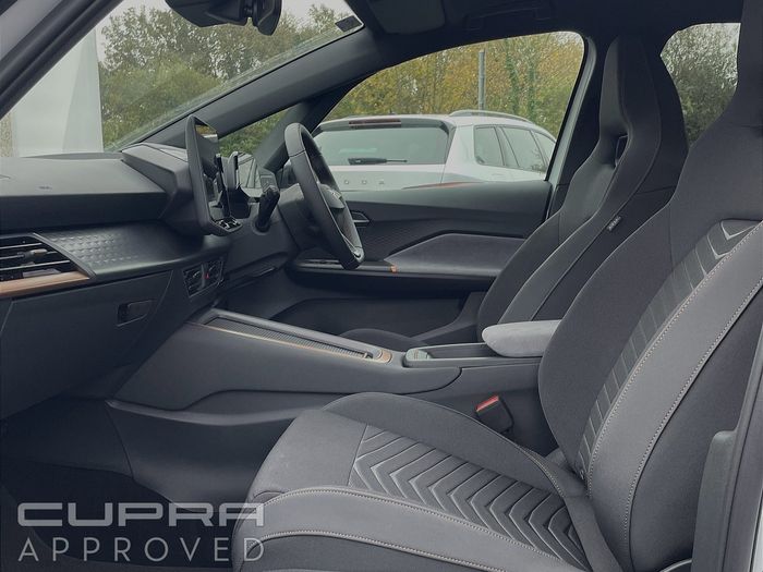 Cupra Born 2025