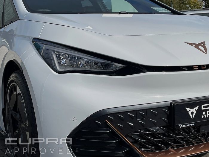 Cupra Born 2025