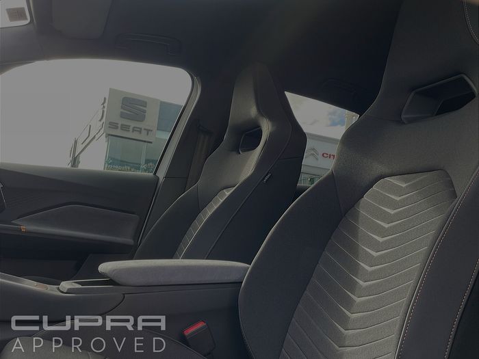Cupra Born 2025