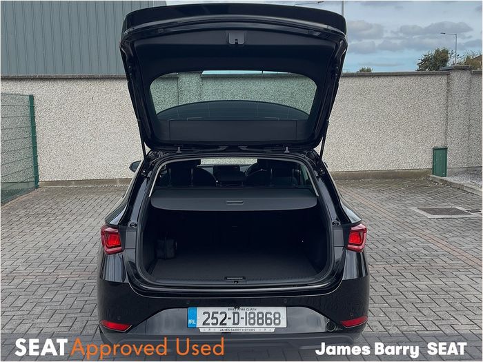 SEAT Leon 2025