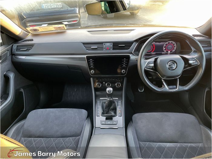 Skoda Superb 2022