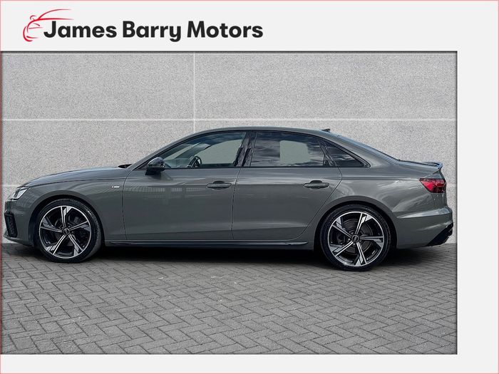 Audi A4 2023