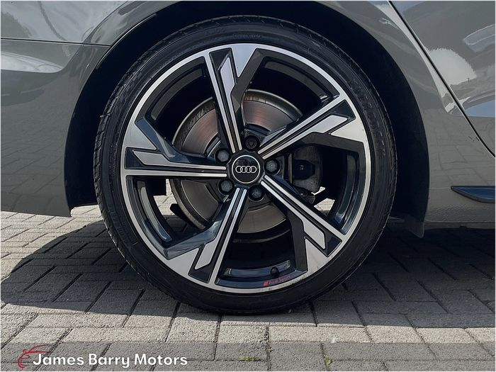 Audi A4 2023