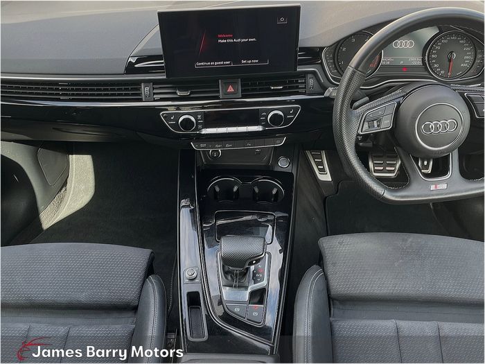 Audi A4 2023