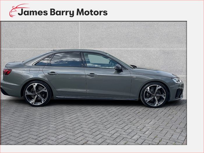 Audi A4 2023