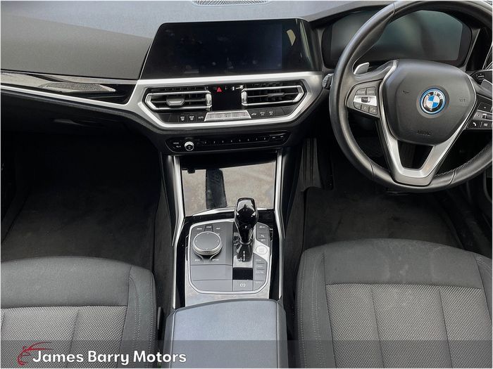 BMW 3 Series 2022