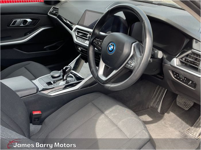 BMW 3 Series 2022