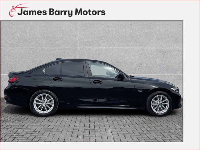 BMW 3 Series 2022