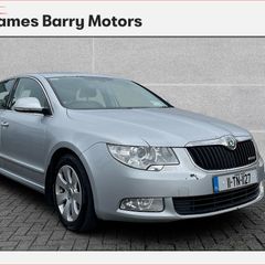 Skoda Superb 2011