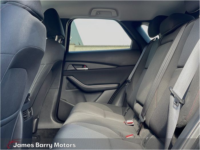 Mazda CX-30 2025