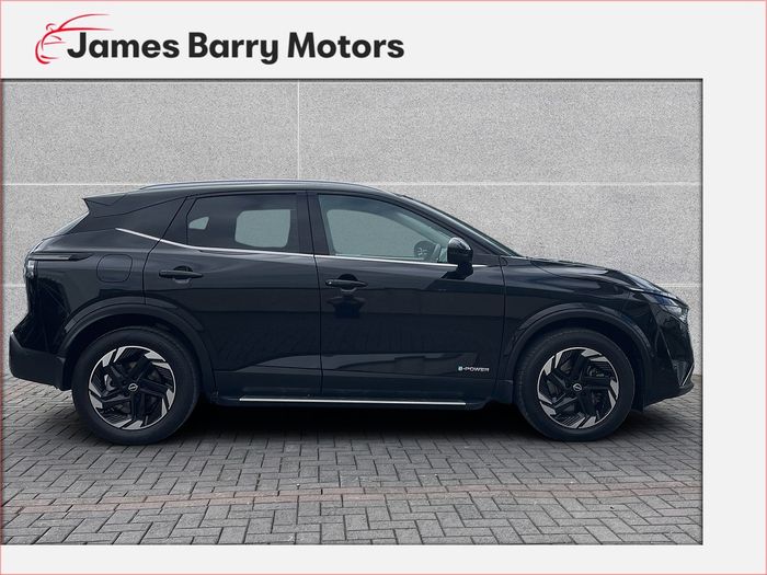 Nissan QASHQAI 2025