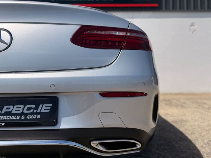 Mercedes-Benz E-Class 2021