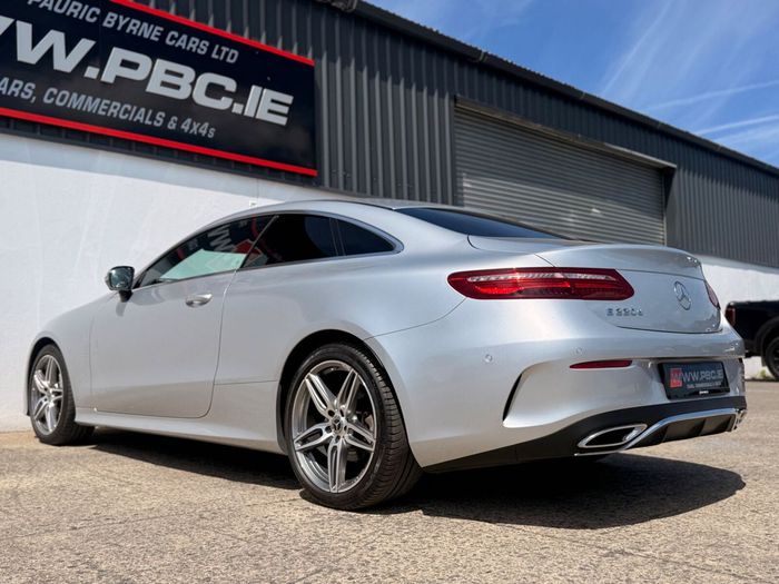Mercedes-Benz E-Class 2021