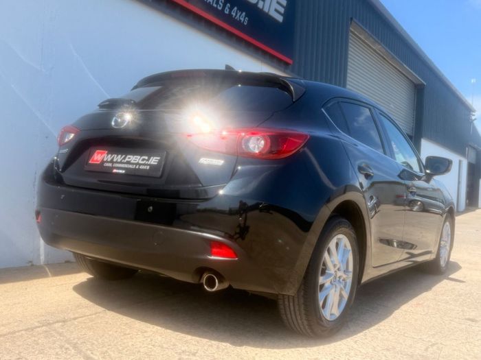 Mazda 3 2016