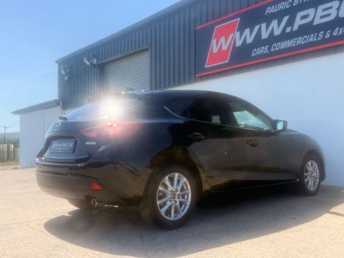 Mazda 3 2016